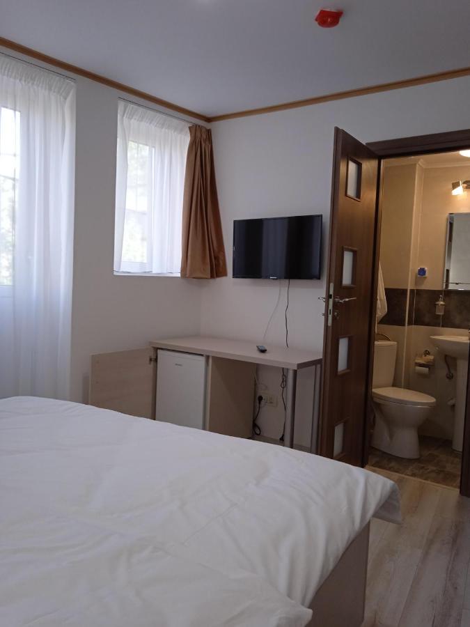 بوخارست Hotel Marina Srl المظهر الخارجي الصورة